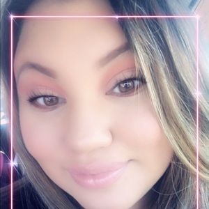 Meet your Posher, Christal